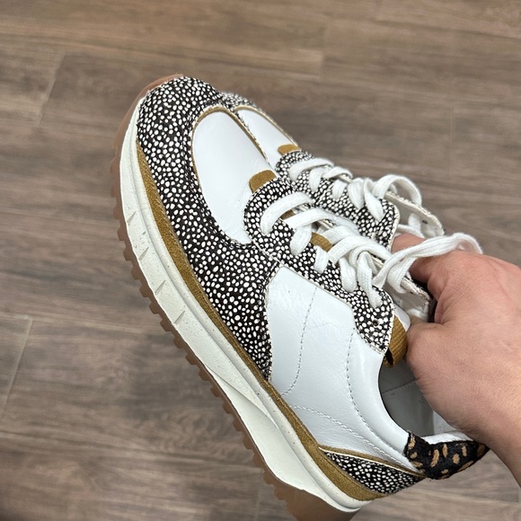Madewell White and Brown Sneakers with Sporty Design - Picture 8 of 8